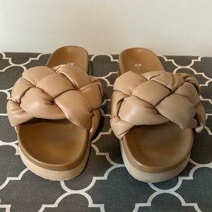 H&M women’s braided slide sandal size 7